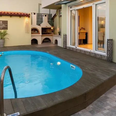 Amarlia Villa